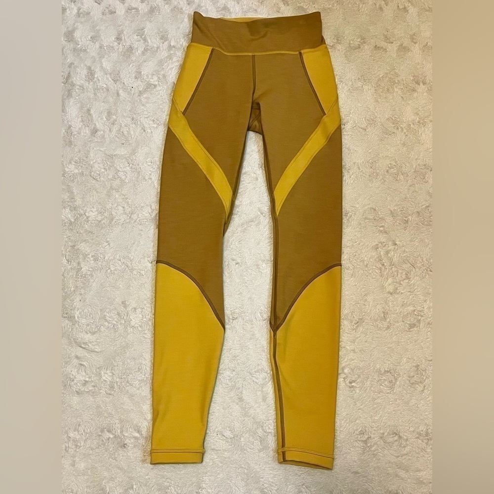 Lululemon EE High-Rise Tight *28" Sz 4 - Picture 3 of 9